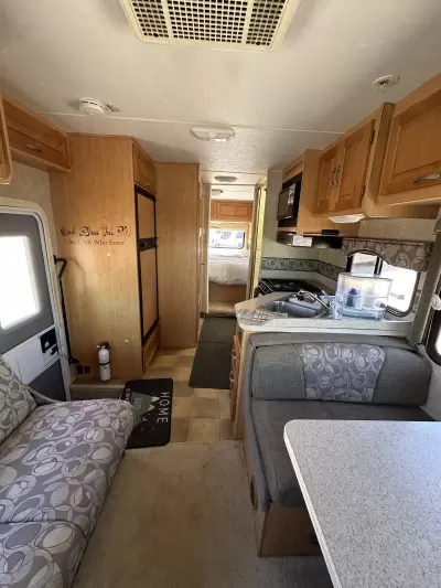 Consignment 2008 Fourwinds Five Thousand 28A — photo 7