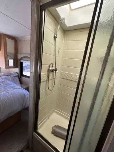 Consignment 2008 Fourwinds Five Thousand 28A — photo 10