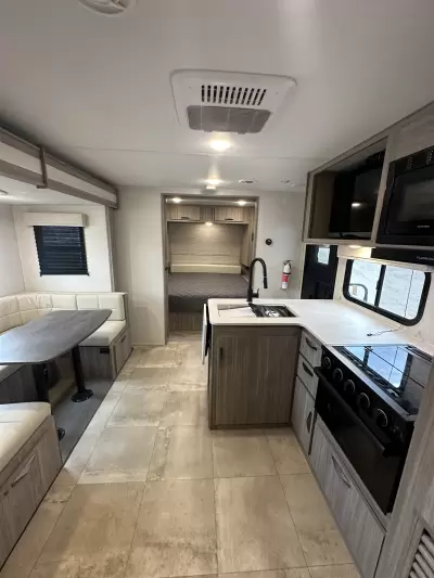 New 2024 Keystone RV Passport SL Series 229BHWE — photo 9