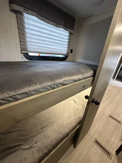New 2022 Palomino Puma XLE Lite 30DBSC — photo 19