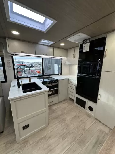 New 2026 Forest River Vibe 2600RK — photo 18