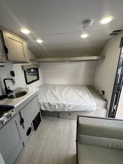 New 2026 Coachmen Clipper 3K 12RD — photo 2
