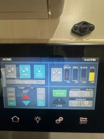 New 2020 Pleasure-Way Plateau XLTD — photo 12