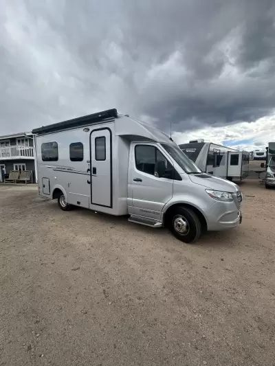 New 2020 Pleasure-Way Plateau XLTD — photo 18